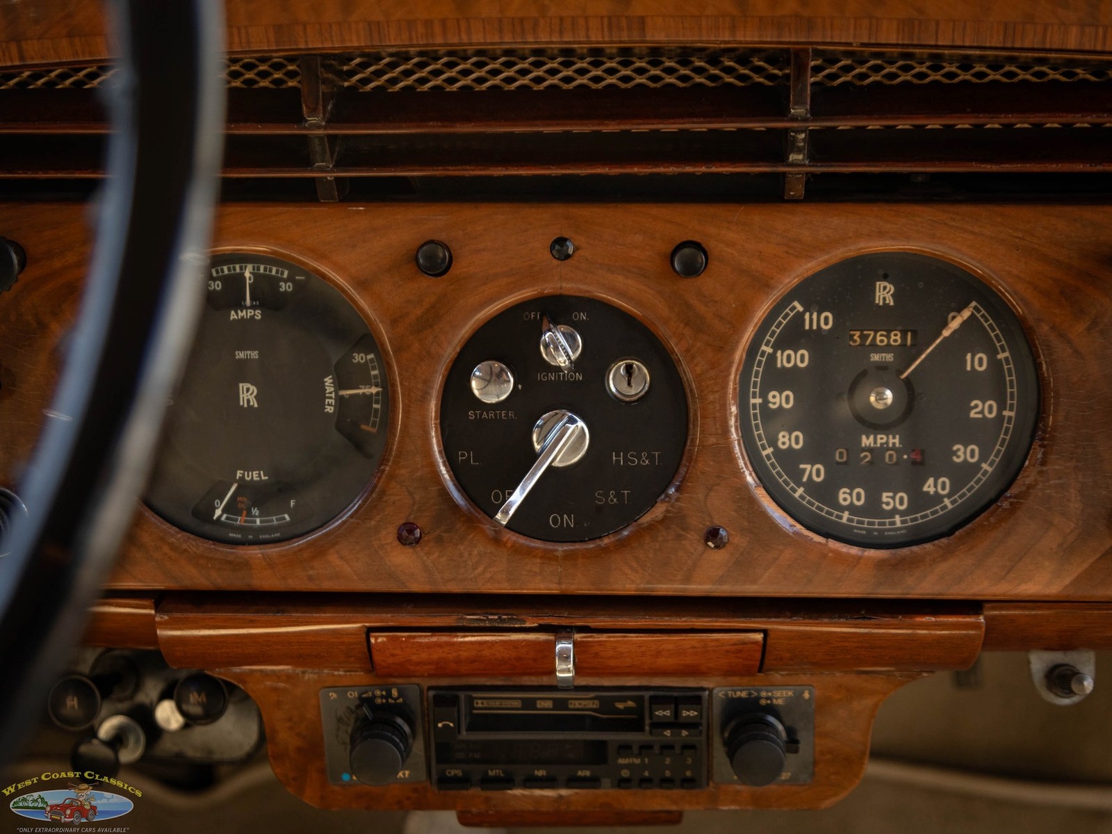 Rolls-Royce-Silver-Dawn-Lightweight-H.J.-Mulliner-1955-4-Door-Sedan-37