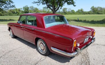 Rolls-Royce-Silver-Shadow-1969-11