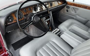 Rolls-Royce-Silver-Shadow-1969-16