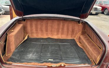 Rolls-Royce-Silver-Shadow-1980-Sedan-15