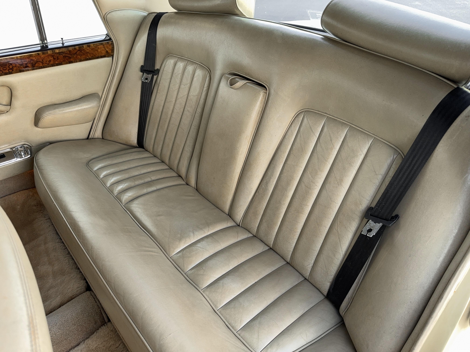 Rolls-Royce-Silver-Shadow-II-1978-30