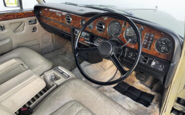 Rolls-Royce-Silver-Shadow-II-1978-36