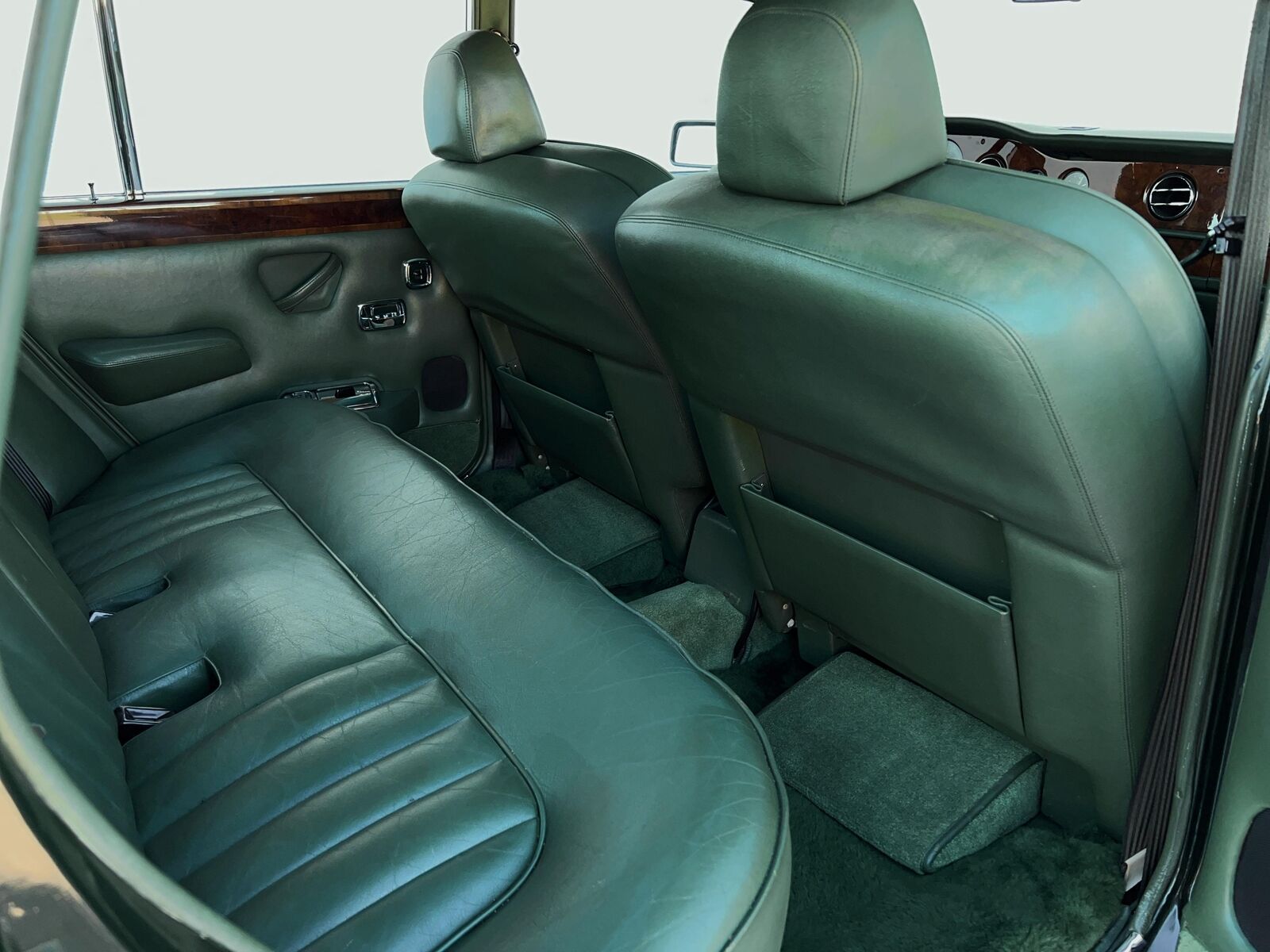 Rolls-Royce-Silver-Shadow-II-1979-18