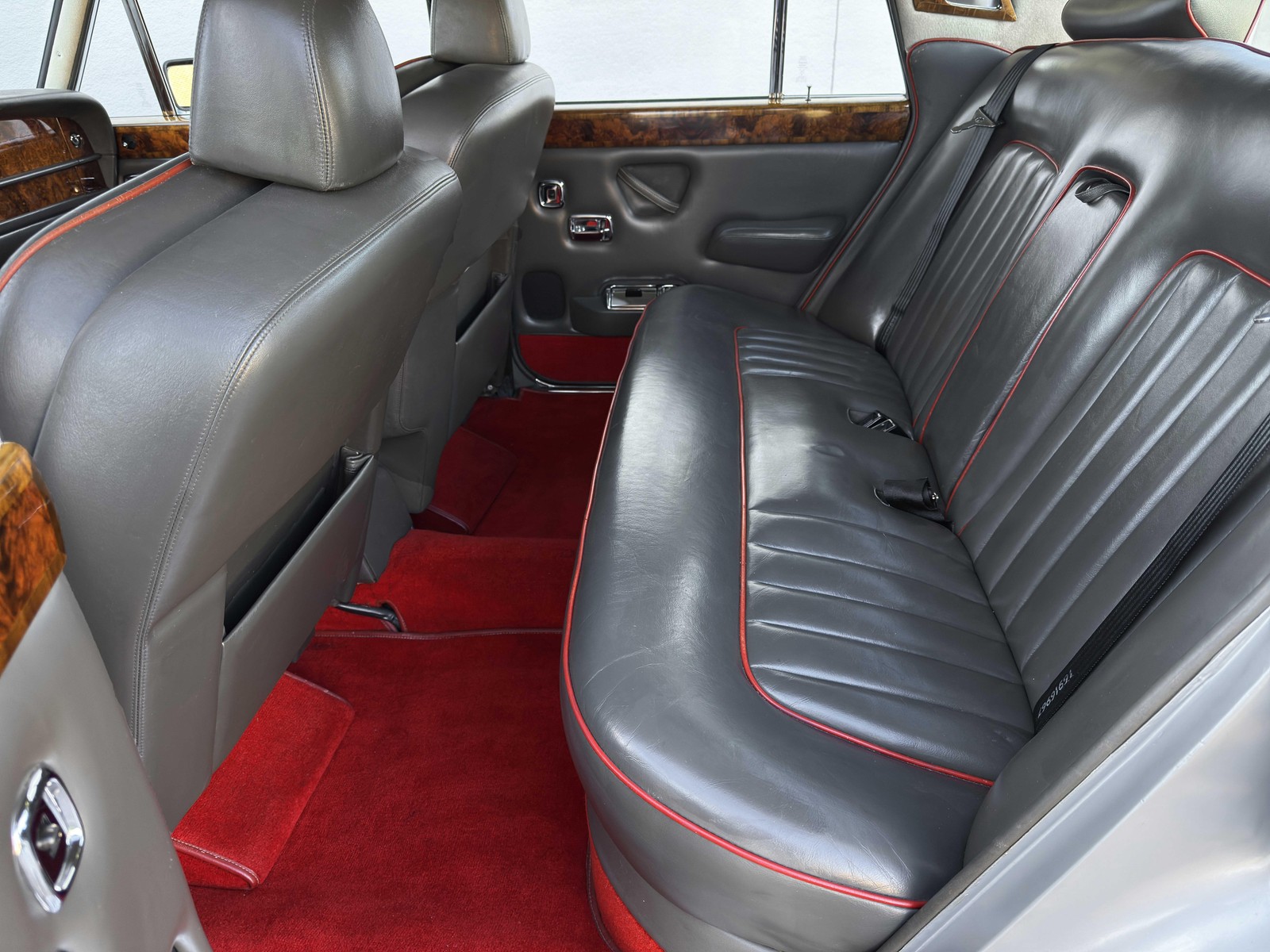 Rolls-Royce-Silver-Shadow-II-1979-24