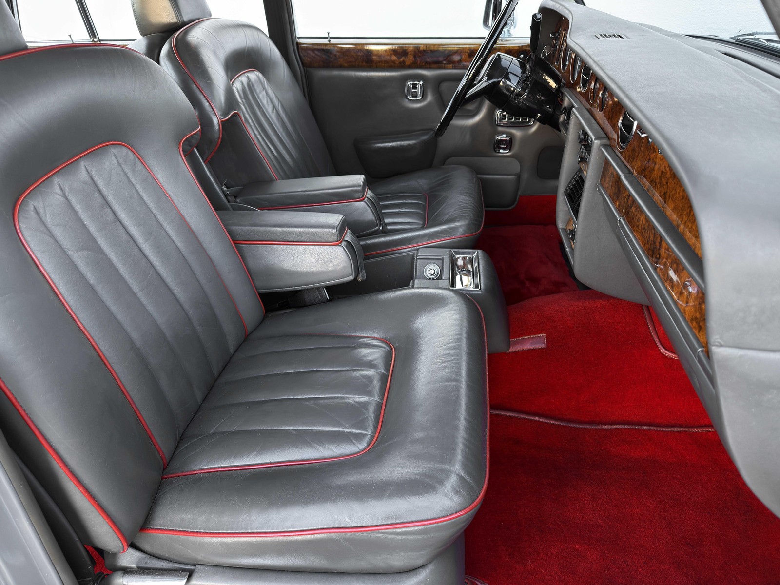 Rolls-Royce-Silver-Shadow-II-1979-28