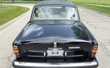 Rolls-Royce-Silver-Shadow-II-1979-Sedan-12