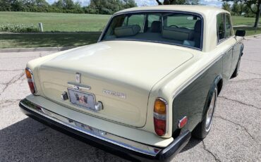 Rolls-Royce-Silver-Shadow-II-1979-Sedan-13