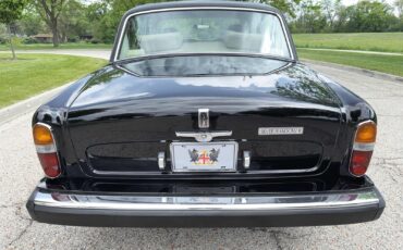 Rolls-Royce-Silver-Shadow-II-1979-Sedan-13