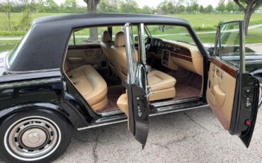 Rolls-Royce-Silver-Shadow-II-1979-Sedan-20