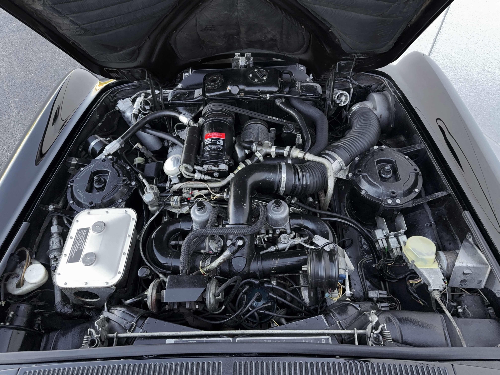 Rolls-Royce-Silver-Shadow-II-1979-Sedan-33