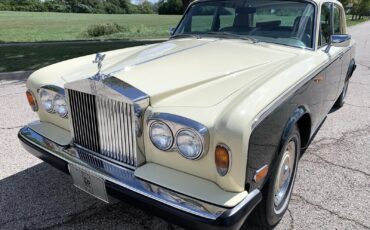 Rolls-Royce-Silver-Shadow-II-1979-Sedan-5