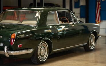 Rolls-Royce-Silver-Shadow-Mulliner-Park-Ward-1969-2-Door-Coupe-24