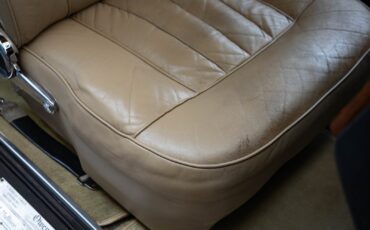 Rolls-Royce-Silver-Shadow-Mulliner-Park-Ward-1969-2-Door-Coupe-30