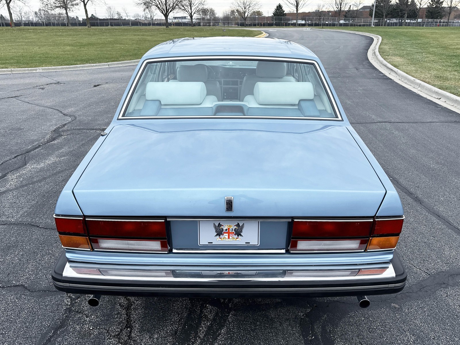 Rolls-Royce-Silver-SpiritSpurDawn-1987-12