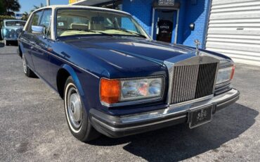 Rolls-Royce-Silver-Spur-1985-Sedan-1