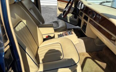Rolls-Royce-Silver-Spur-1985-Sedan-16