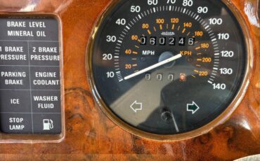 Rolls-Royce-Silver-Spur-1985-Sedan-18