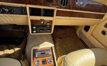 Rolls-Royce-Silver-Spur-1985-Sedan-19