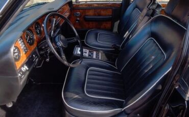 Rolls-Royce-Silver-Spur-1987-Sedan-11