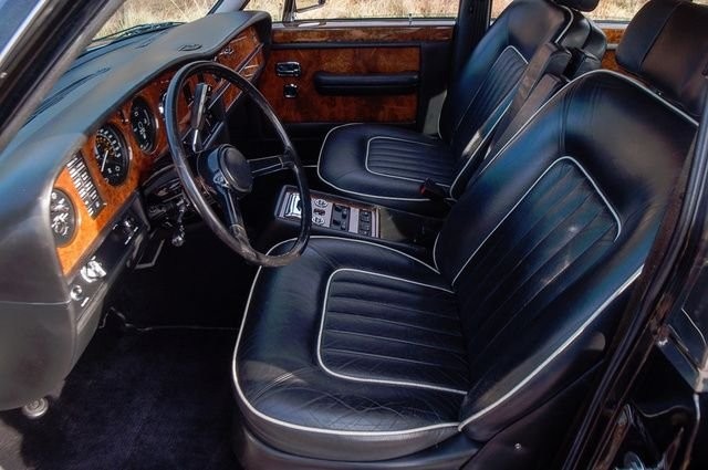 Rolls-Royce-Silver-Spur-1987-Sedan-11