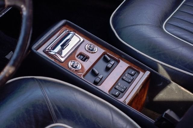 Rolls-Royce-Silver-Spur-1987-Sedan-13