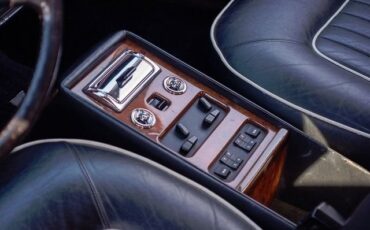 Rolls-Royce-Silver-Spur-1987-Sedan-13