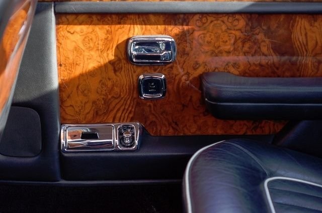 Rolls-Royce-Silver-Spur-1987-Sedan-16