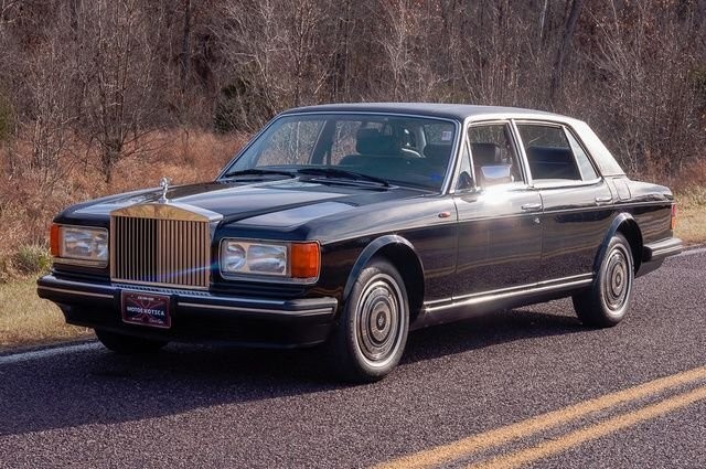 Rolls-Royce-Silver-Spur-1987-Sedan