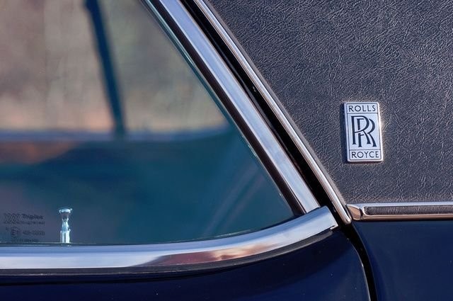 Rolls-Royce-Silver-Spur-1987-Sedan-9