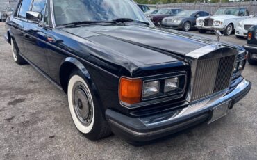 Rolls-Royce-Silver-Spur-1991-Sedan-1