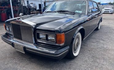 Rolls-Royce-Silver-Spur-1991-Sedan