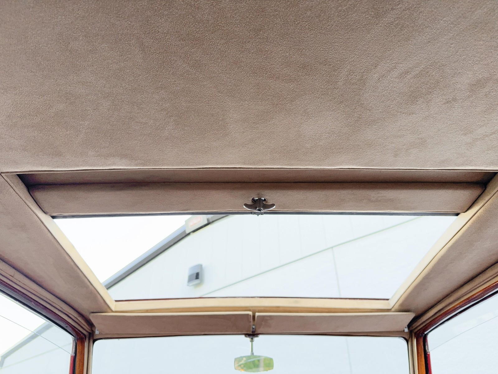 Rolls-Royce-Wraith-1939-34