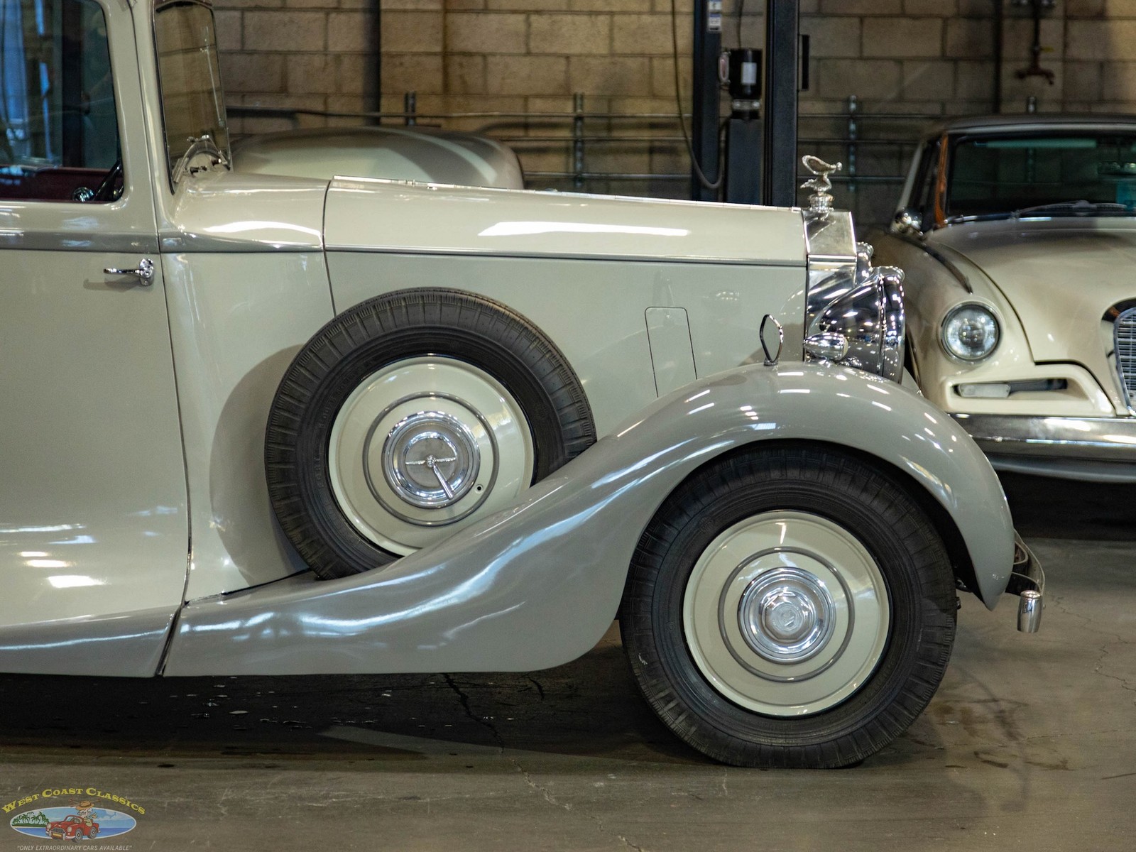 Rolls-Royce-Wraith-1939-Hearse-3