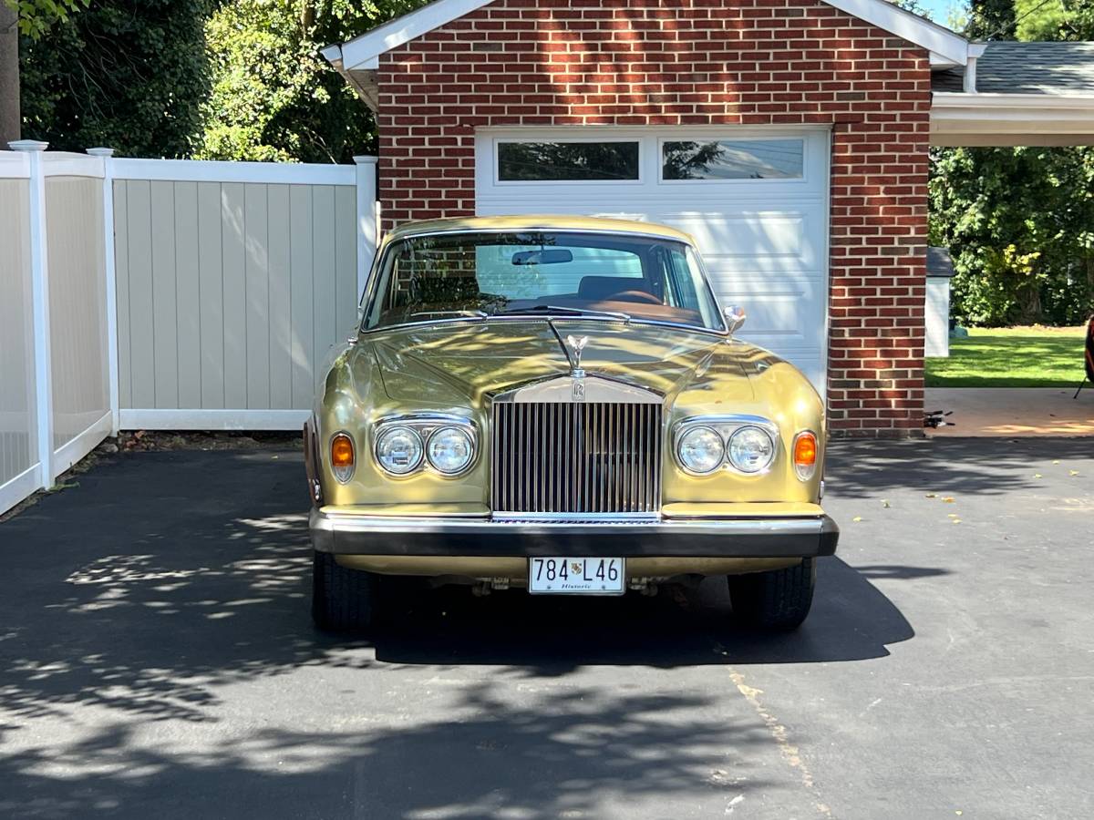 Rolls-royce-1975-1