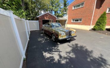 Rolls-royce-1975-18