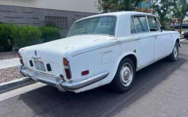 Rolls-royce-shadow-1975-4