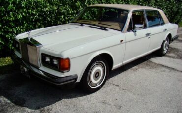 Rolls-royce-silver-spur-1988-6