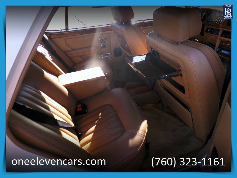 Rolls-royce-spirit-sedan-1985-8