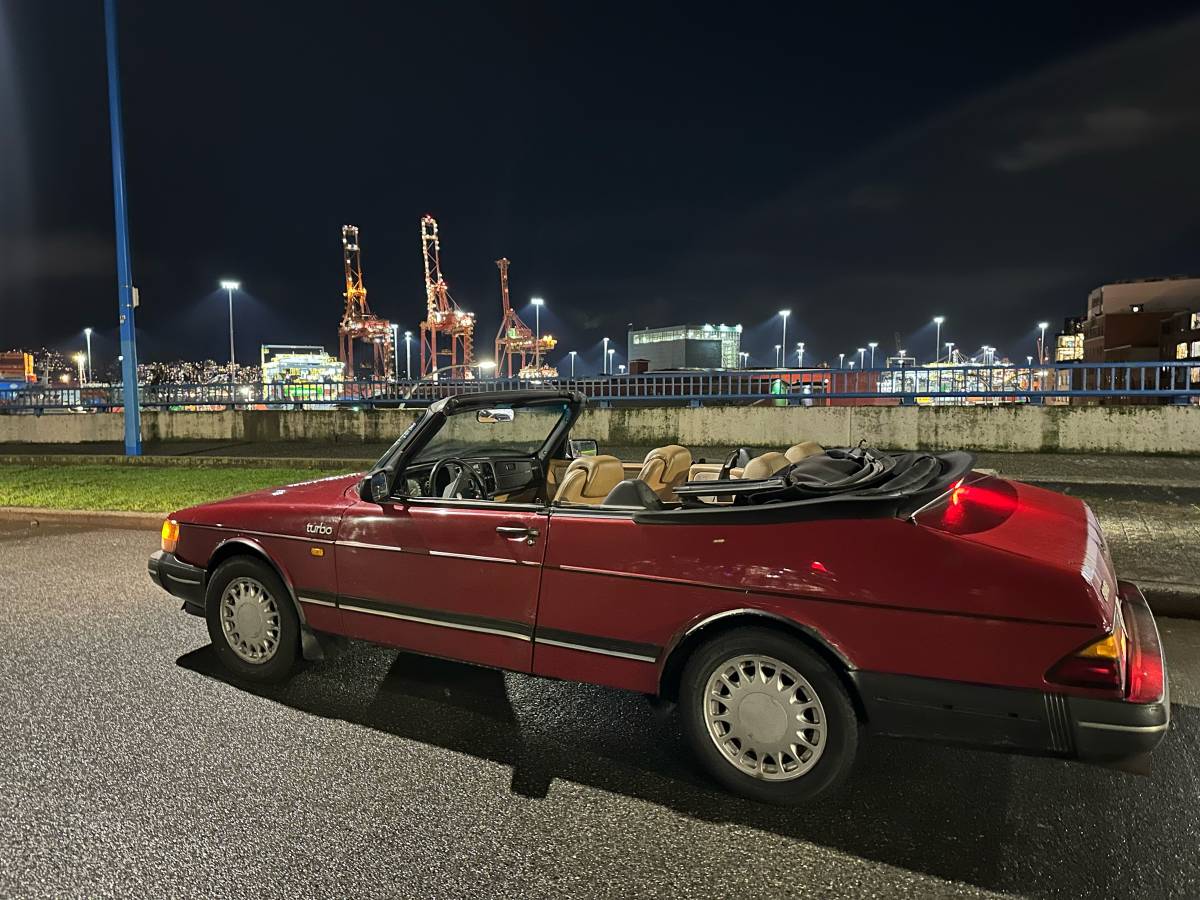 Saab-1988-red-4