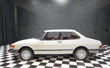 Saab-900-1986-Hatchback-1