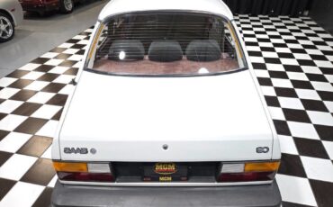 Saab-900-1986-Hatchback-4