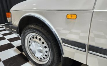 Saab-900-1986-Hatchback-5