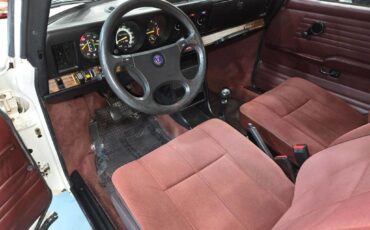 Saab-900-1986-Hatchback-7
