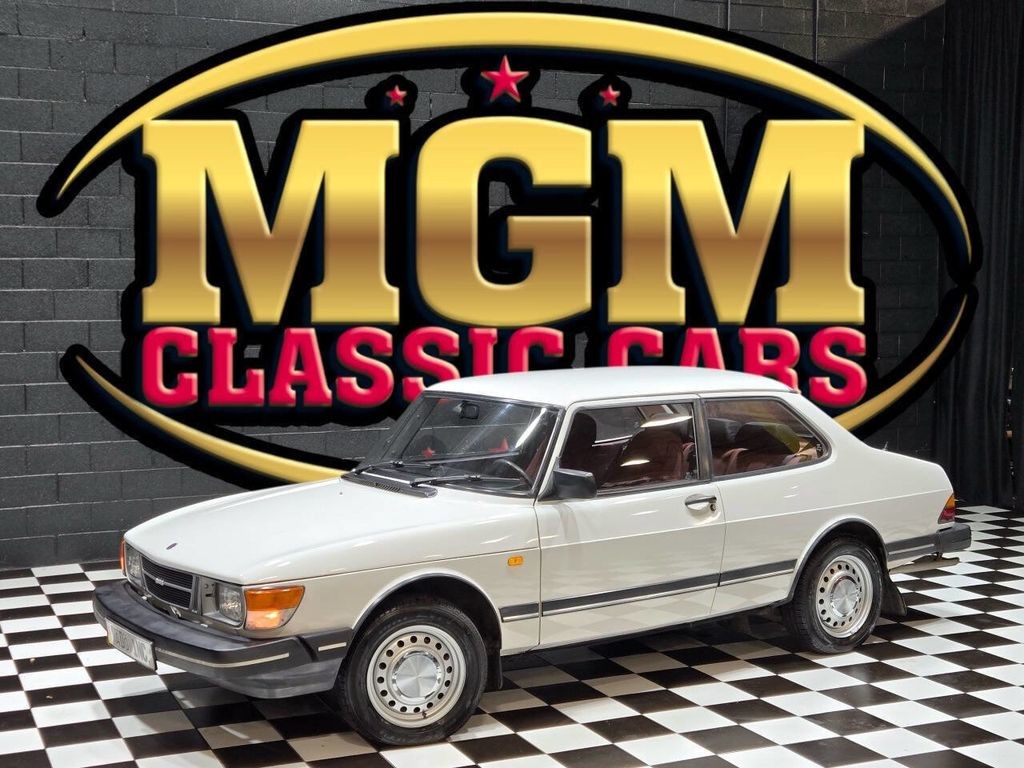 Saab 900 1986 Hatchback