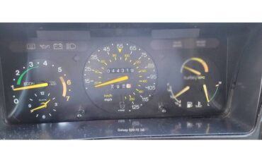 Saab-900-1988-black-17