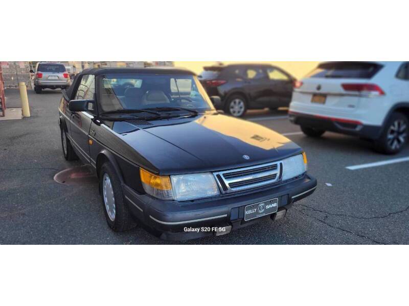 Saab-900-1988-black-19