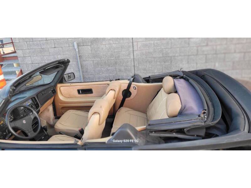 Saab-900-1988-black-29