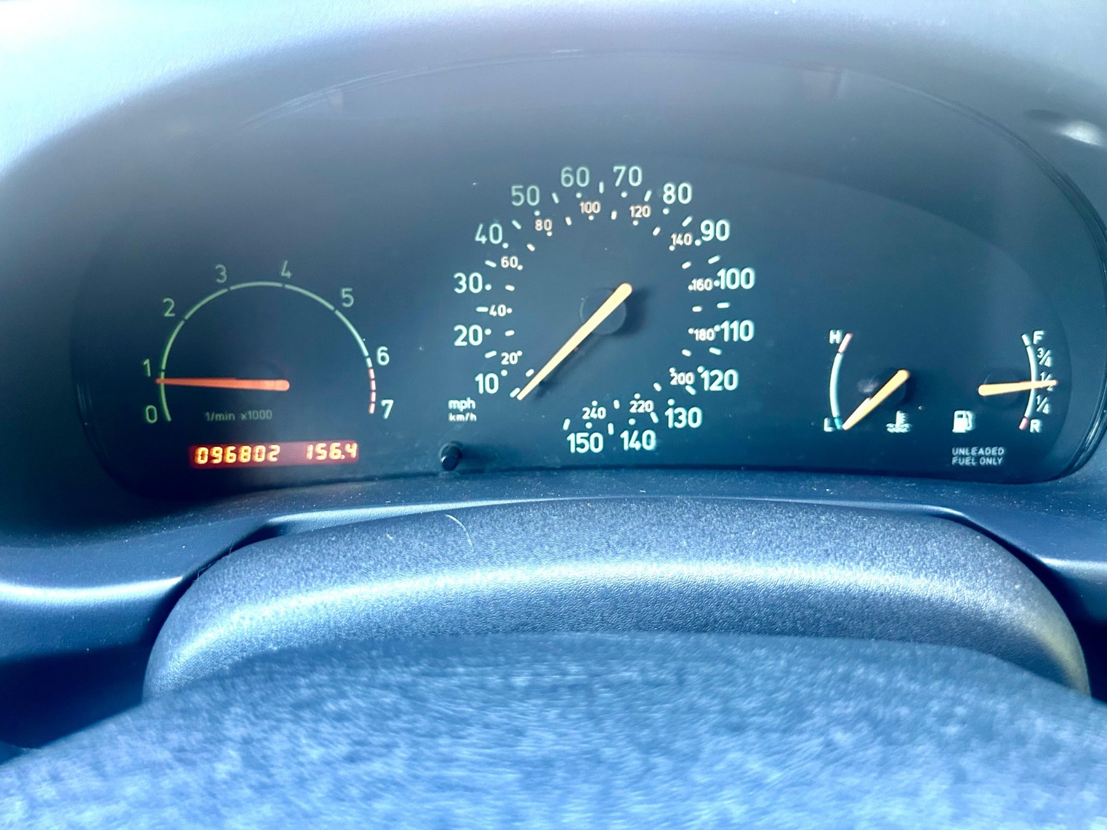 Saab-900-1995-Convertible-10