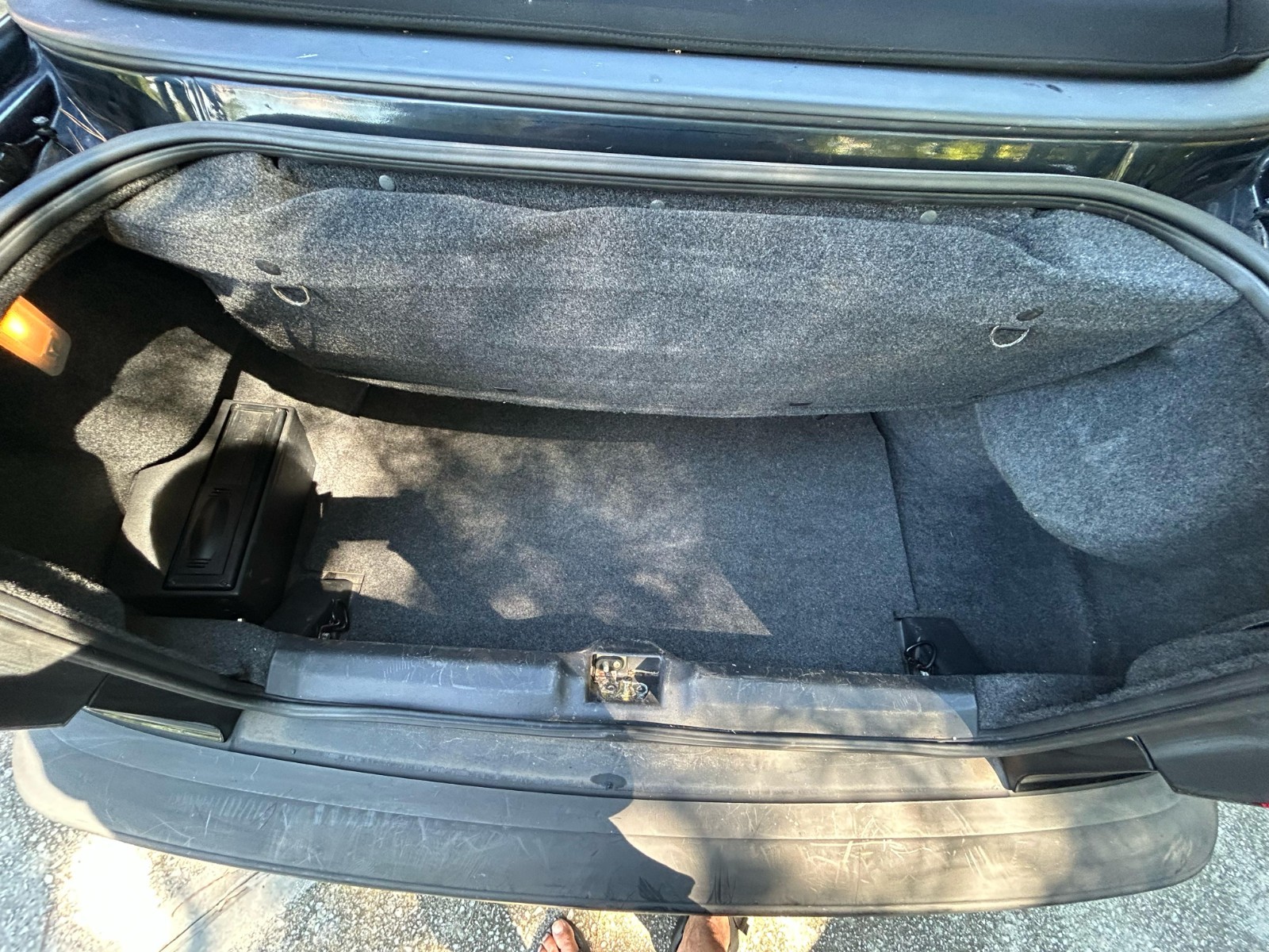 Saab-900-1995-Convertible-17