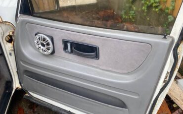 Saab-900-turbo-1992-white-4